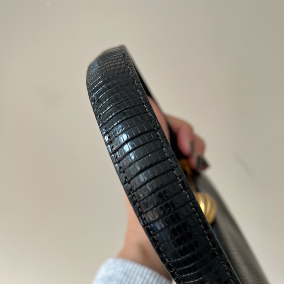 Elegant Vintage Black Eelskin Kisslock Leather Handbag - Picture 5 of 11